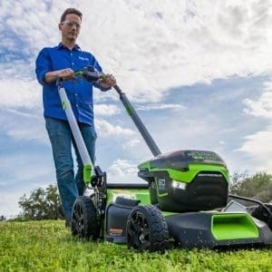60V kosilnica 46cm SAMOHODNA GD60M46SPK4 z 4Ah baterijo in polnilnikom Gen ll