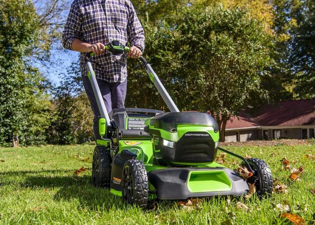 60V kosilnica 51cm SAMOHODNA z brezkrtačnim DIGIPRO motorjem s 4Ah baterijo in polnilnikom Gen ll